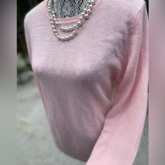 Cashmere Sweater Lord & Taylor - Picture 2 of 8